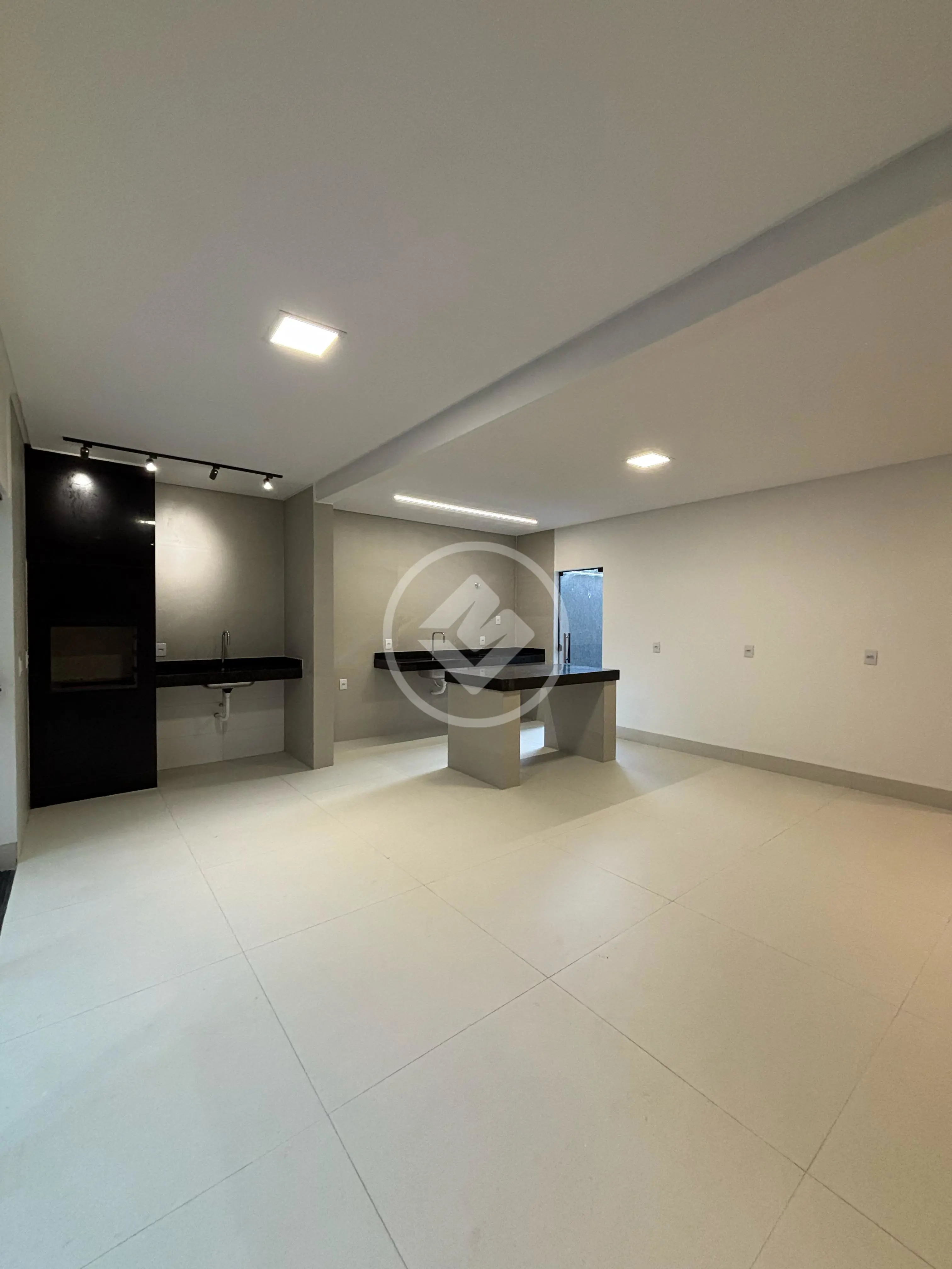 Casa Residencial Village Garavelo, Aparecida de Goiânia - GO — foto 1