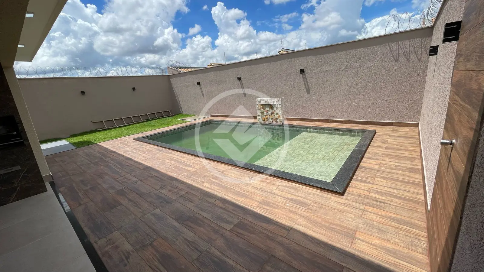 Imagem 2 - Casa em Parque Veiga Jardim, Aparecida de Goiânia - GO