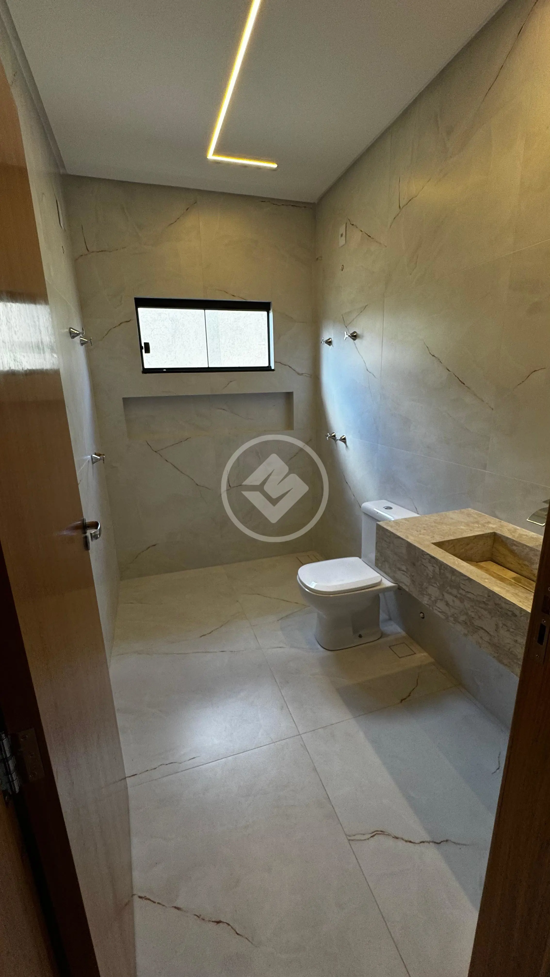 Imagem 5 - Casa em Parque das Paineiras (1,2,3 e 4 Etapa), Goiânia - GO