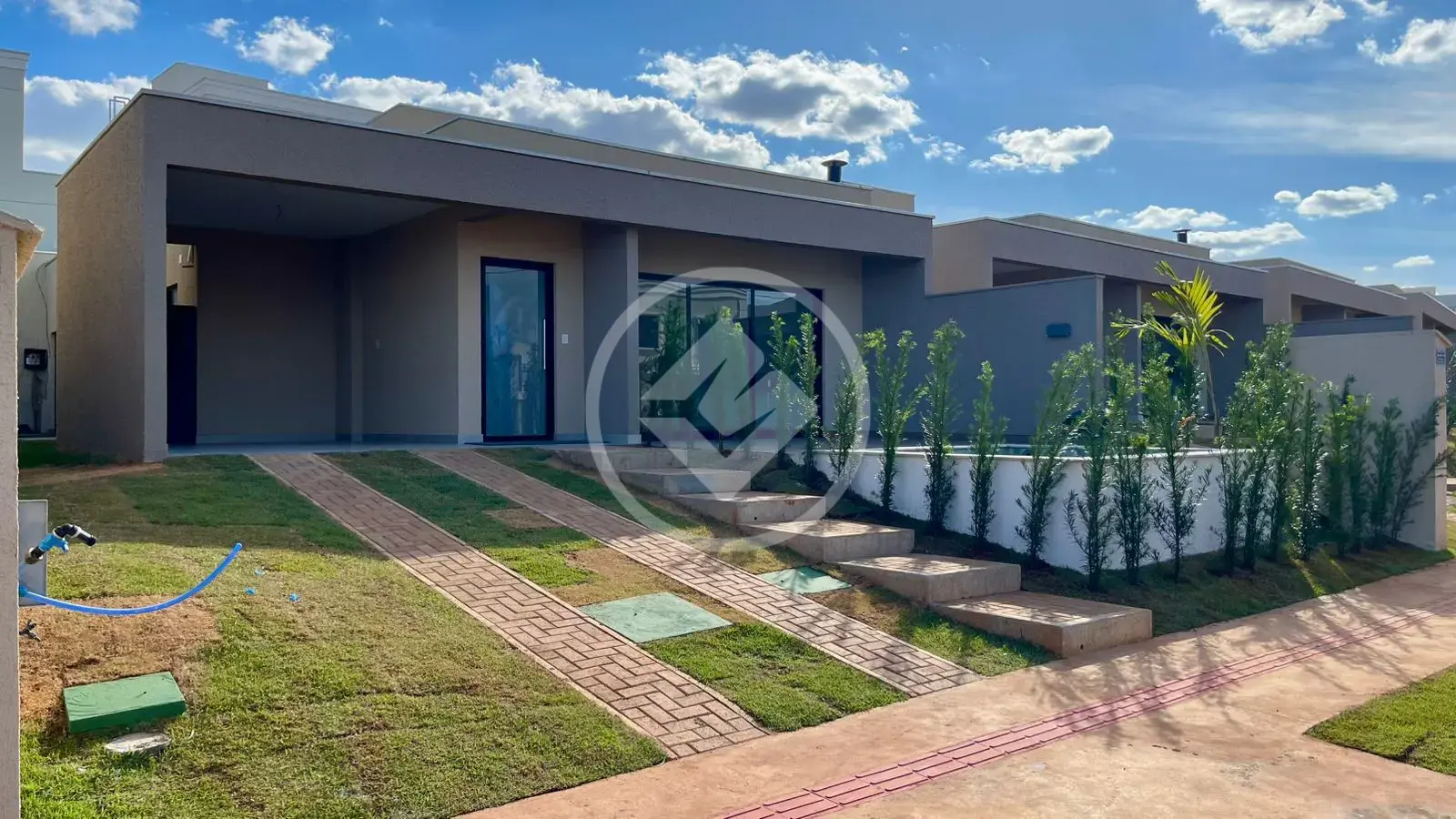 Imagem 1 - Casa em Residencial Jardins Lyon, Aparecida de Goiânia - GO