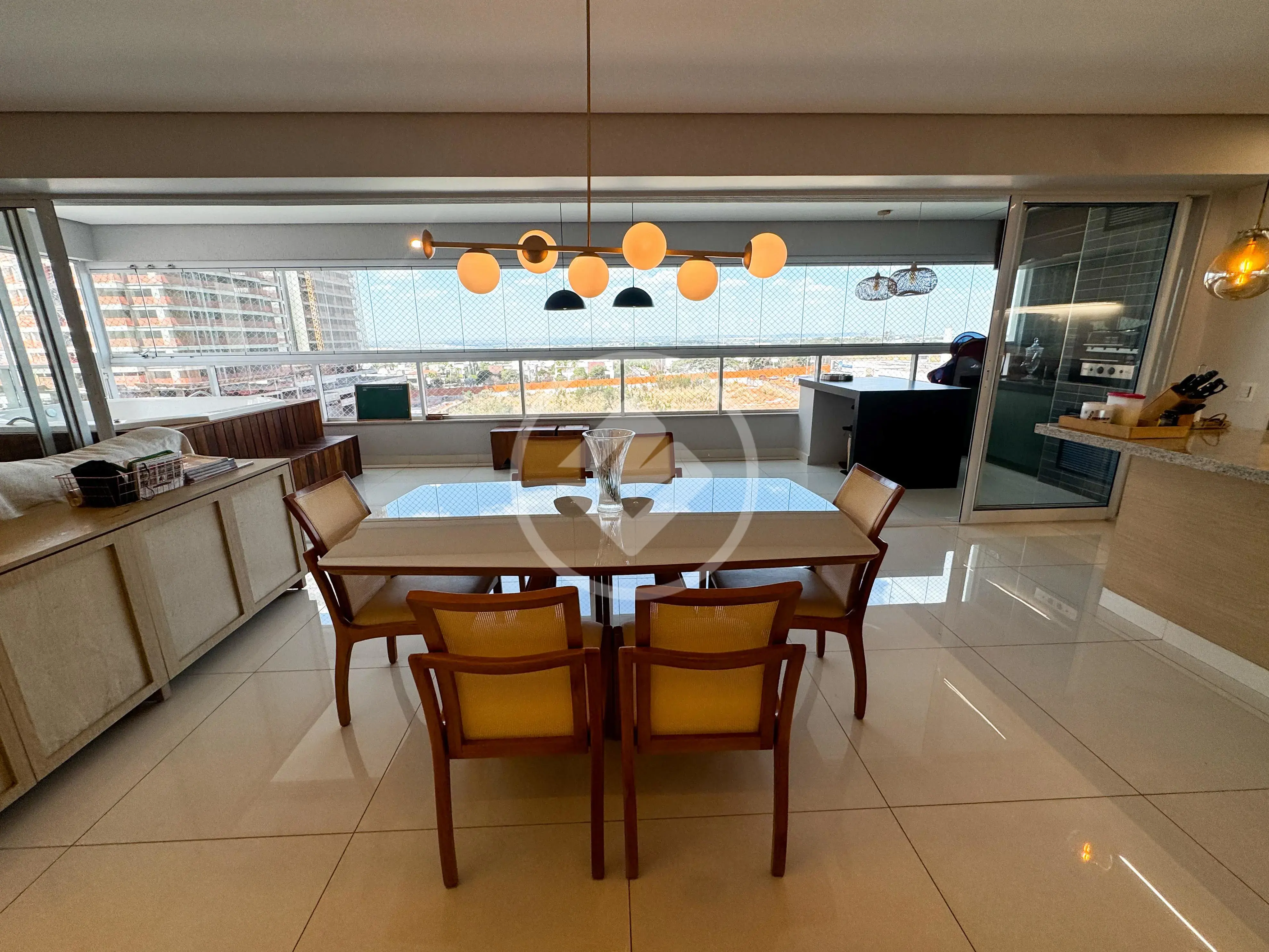 Imagem 1 - Apartamento em PARK LOZANDES, Goiânia - GO