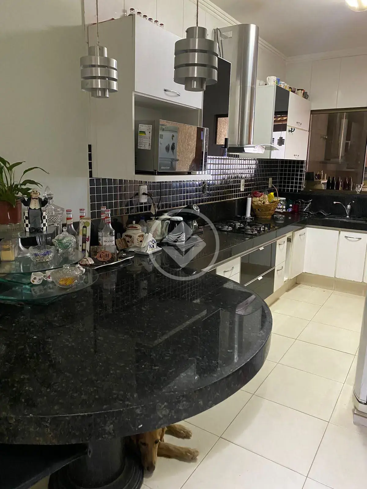 Imagem 1 - Casa em Setor dos Funcionários, Goiânia - GO