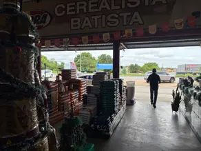 Sala Comercial Setor Garavelo, Aparecida de Goiânia - GO — foto 2