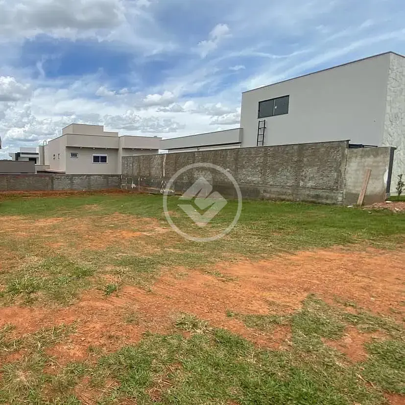 Imagem 1 - Terreno Condomínio em Jardins França, Goiânia - GO