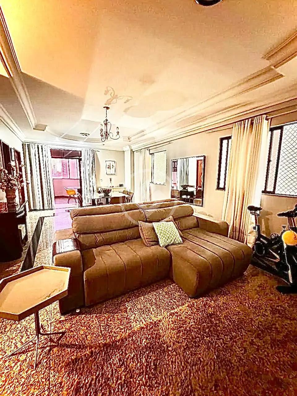 Image 2 - Apartamento em Setor Bueno, Goiânia - GO