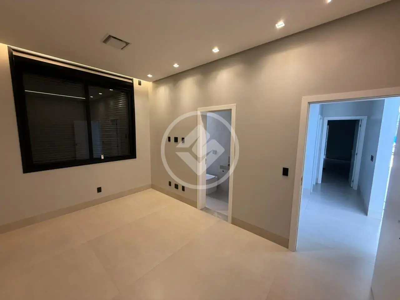 Imagem 6 - Casa Condomínio em Centro, Goiânia - GO