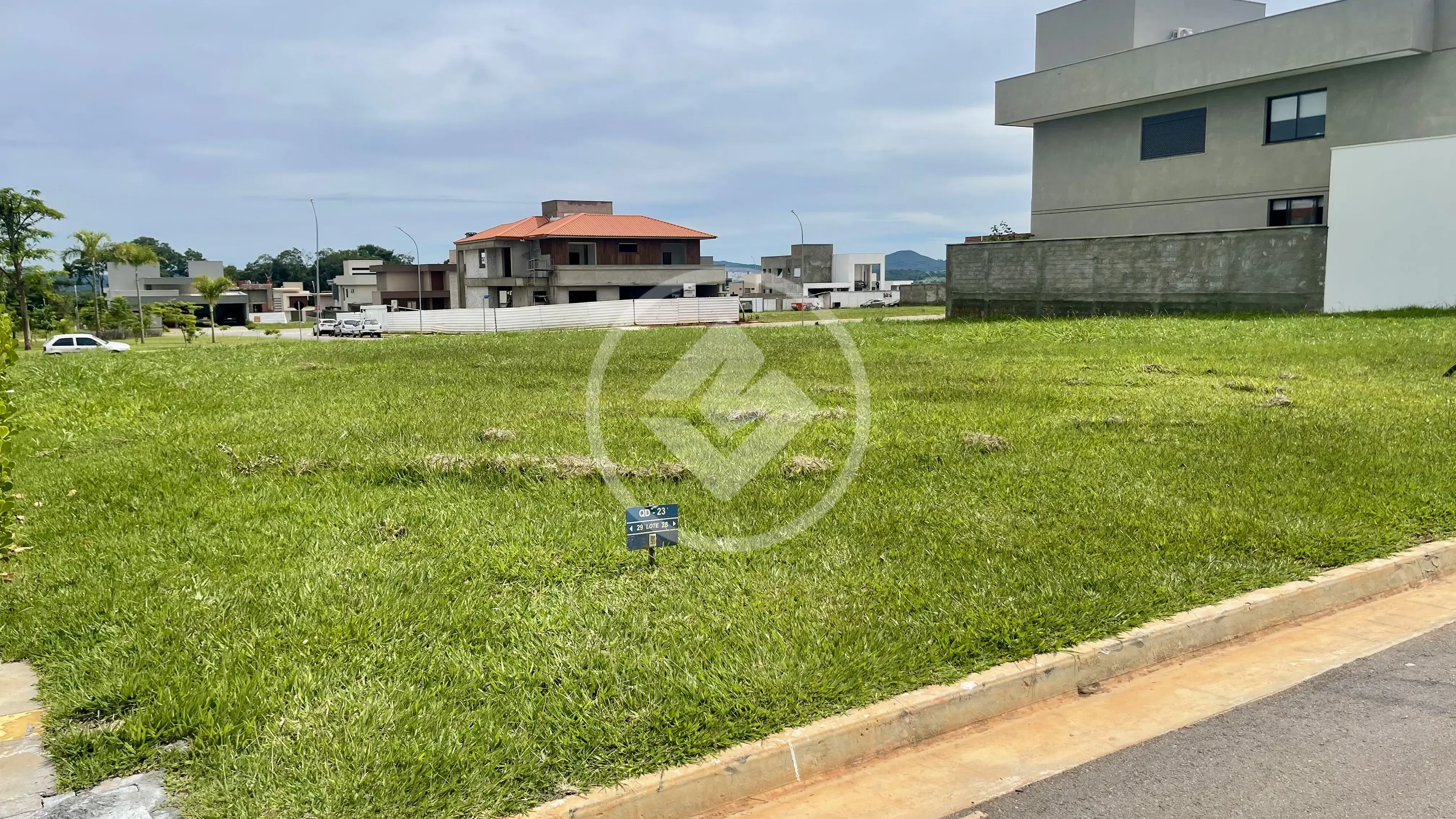 Imagem 1 - Terreno Condomínio em Jardins França, Goiânia - GO