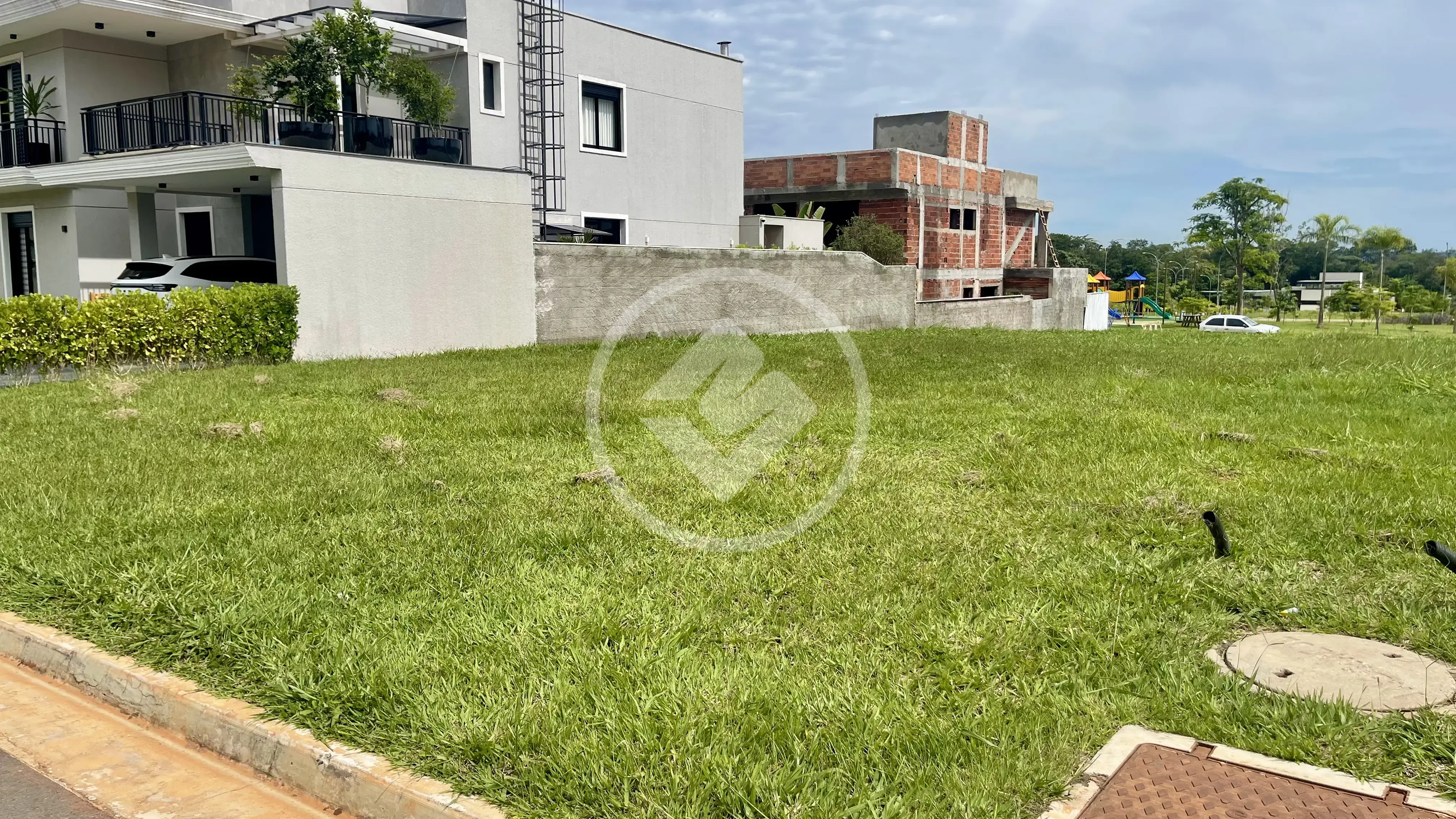 Imagem 3 - Terreno Condomínio em Jardins França, Goiânia - GO