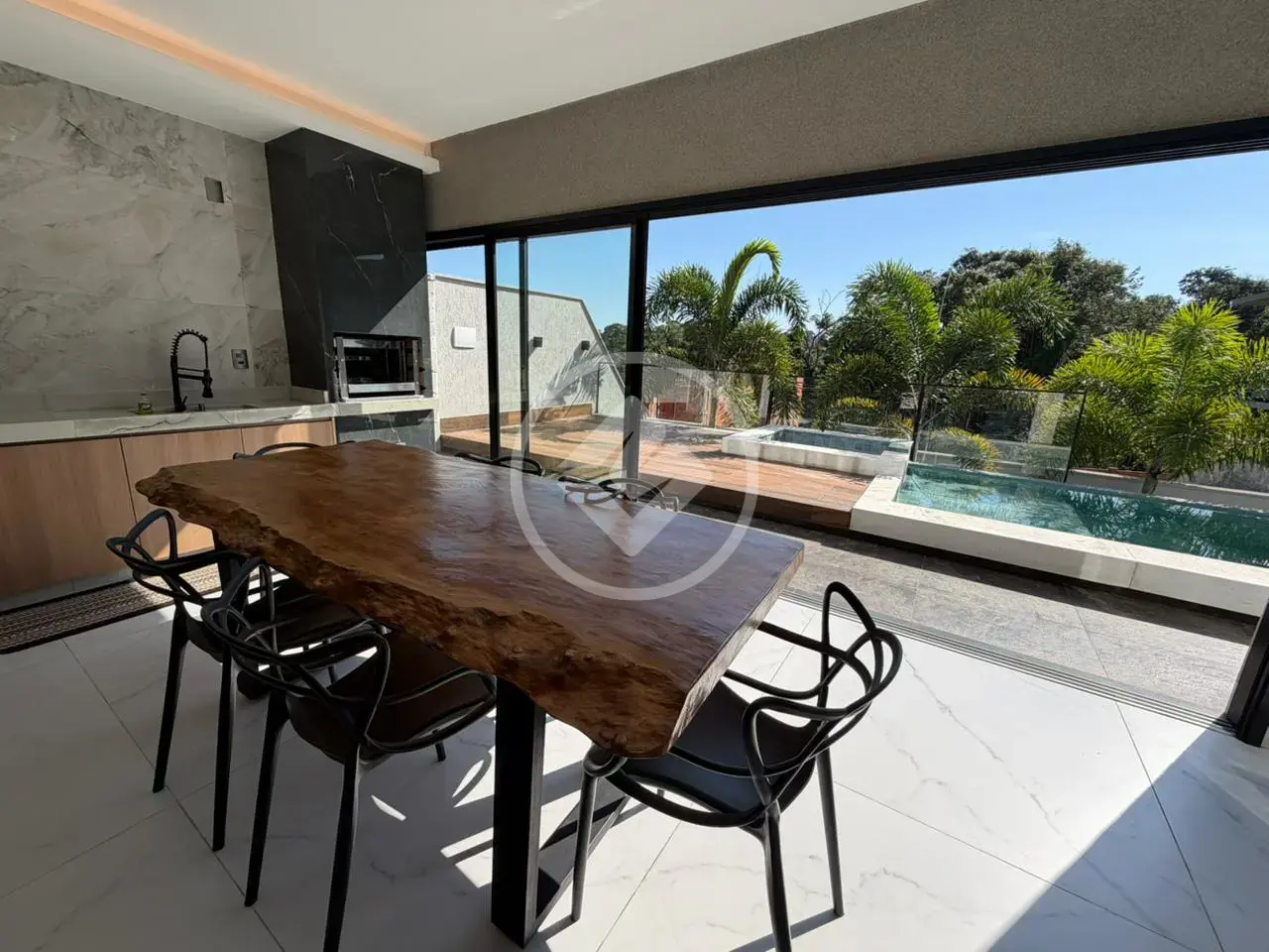 Imagem 3 - Casa Condomínio em Residencial Balneário, Goiânia - GO