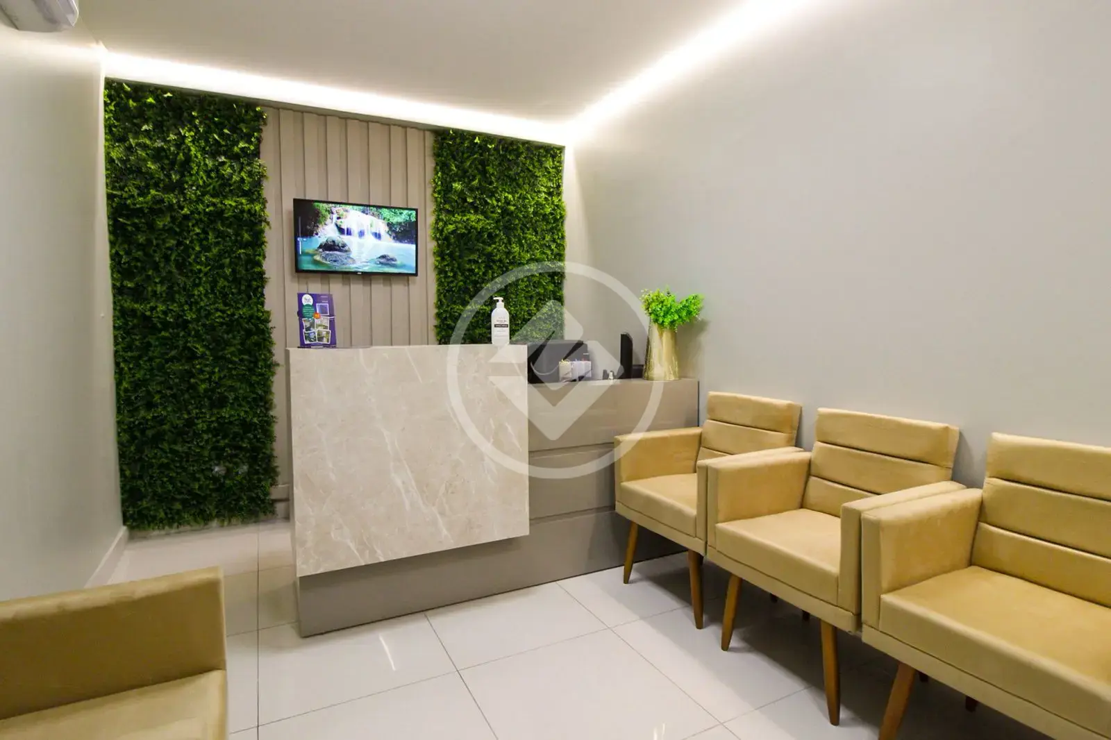Imagem 1 - Sala Comercial em Setor Oeste, Goiânia - GO