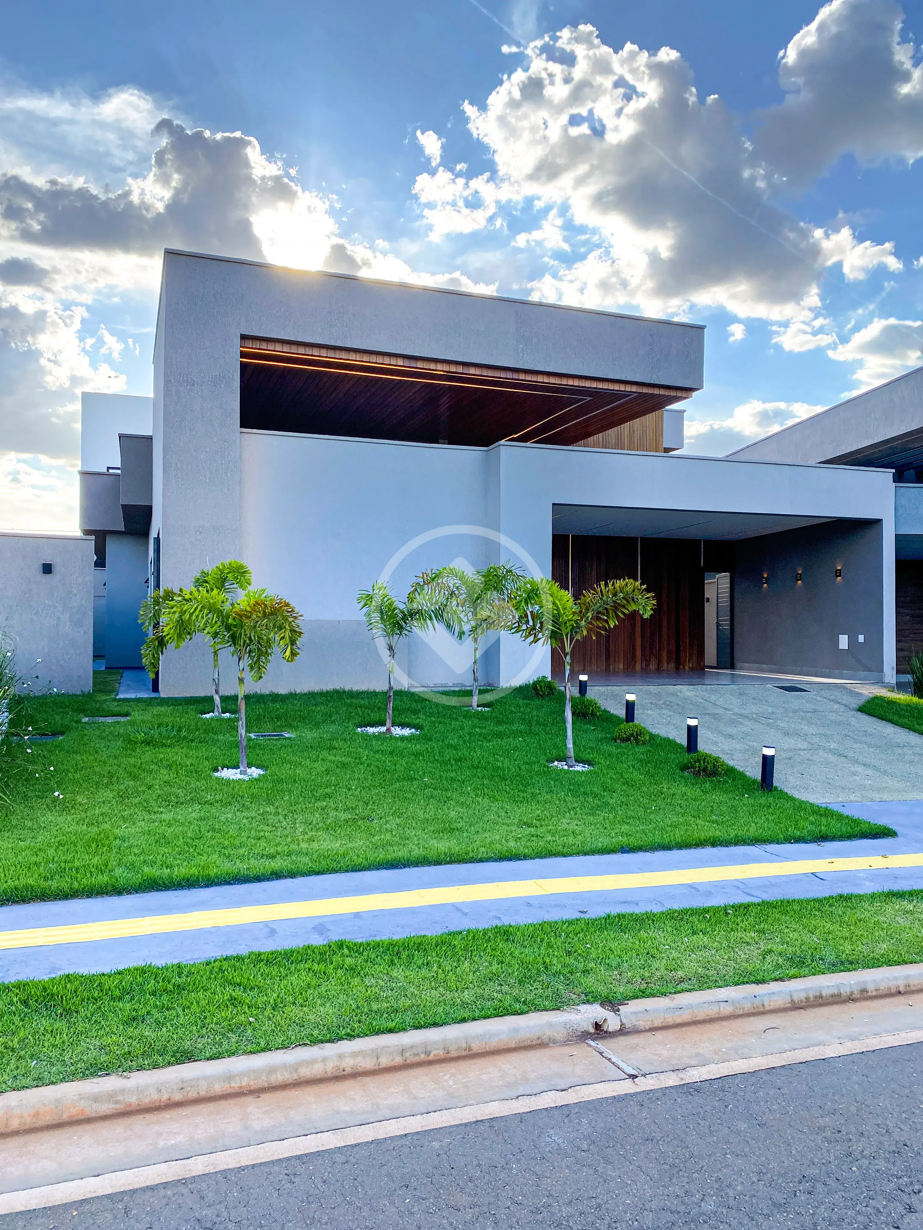 Image 2 - Casa em Terras Alpha Residencial 2, Senador Canedo - GO