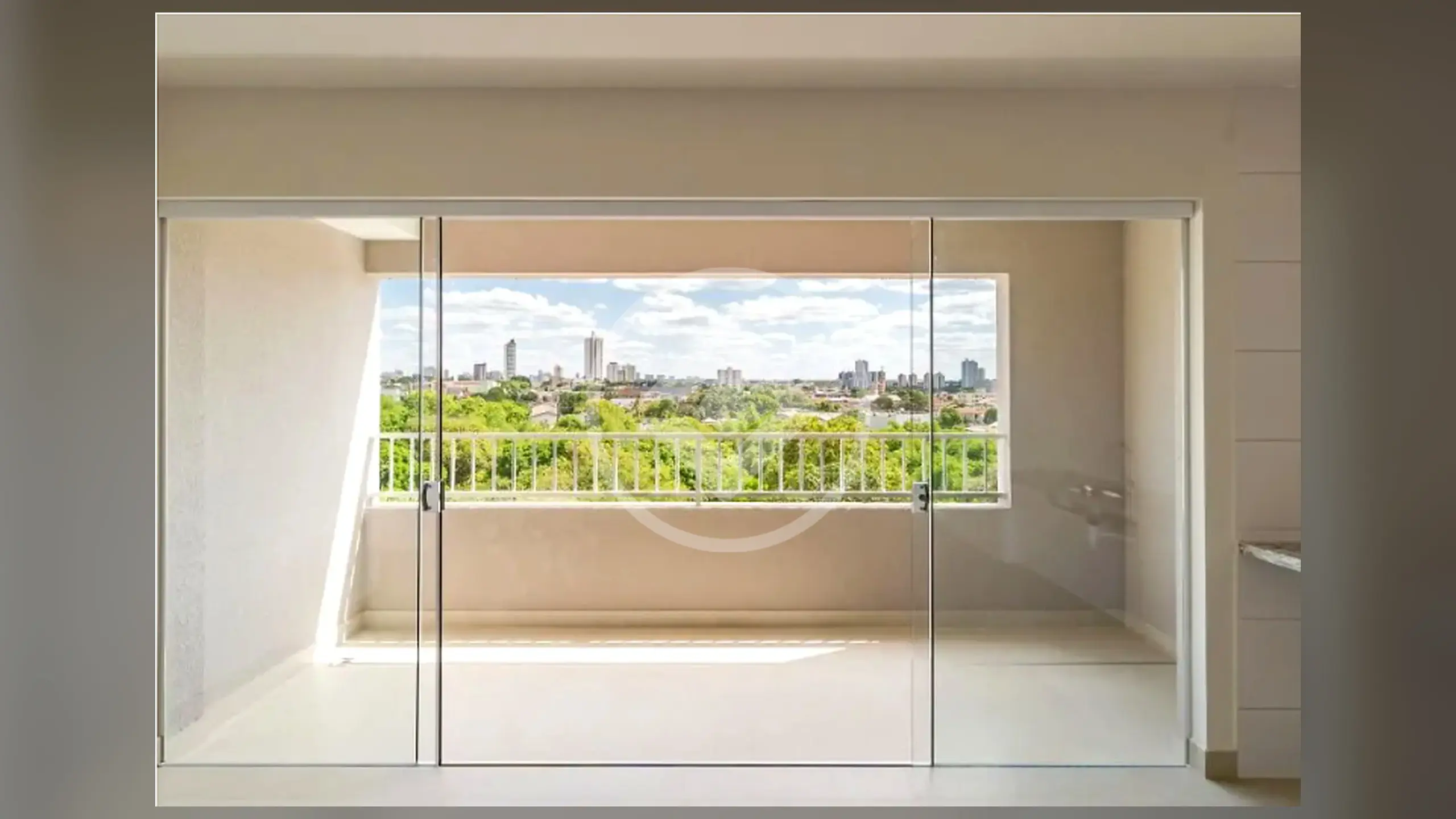 Image 2 - Apartamento em Setor Bueno, Goiânia - GO