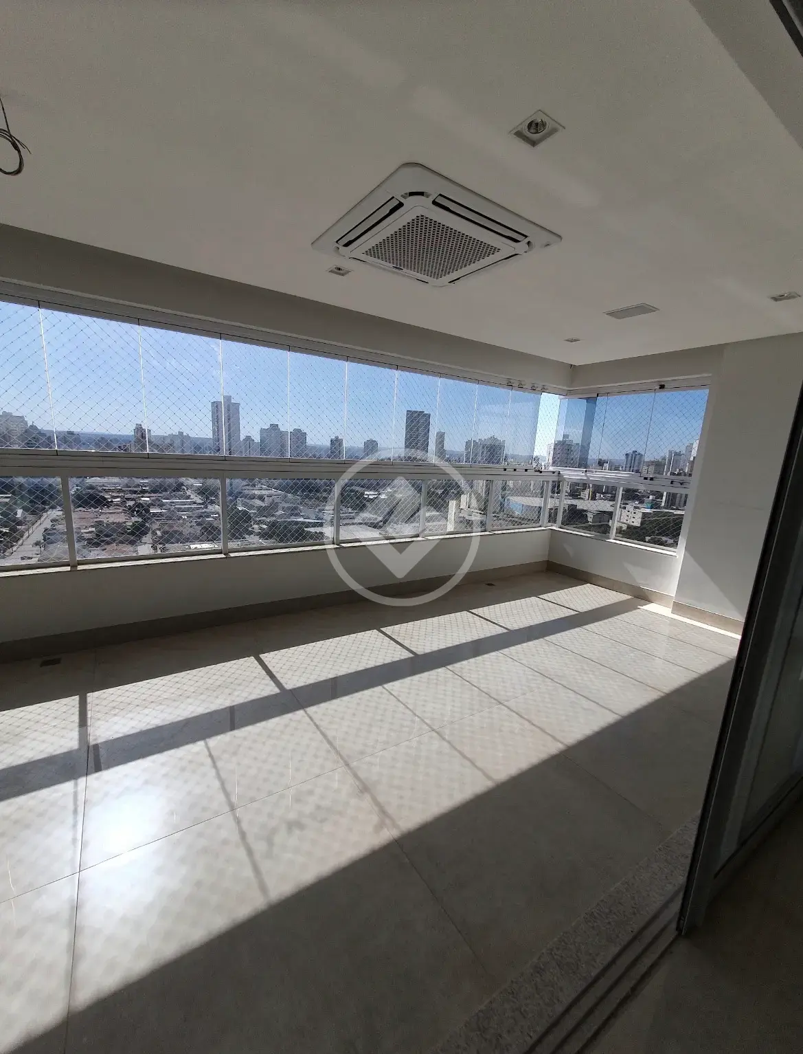 Image 2 - Apartamento em Setor Bueno, Goiânia - GO