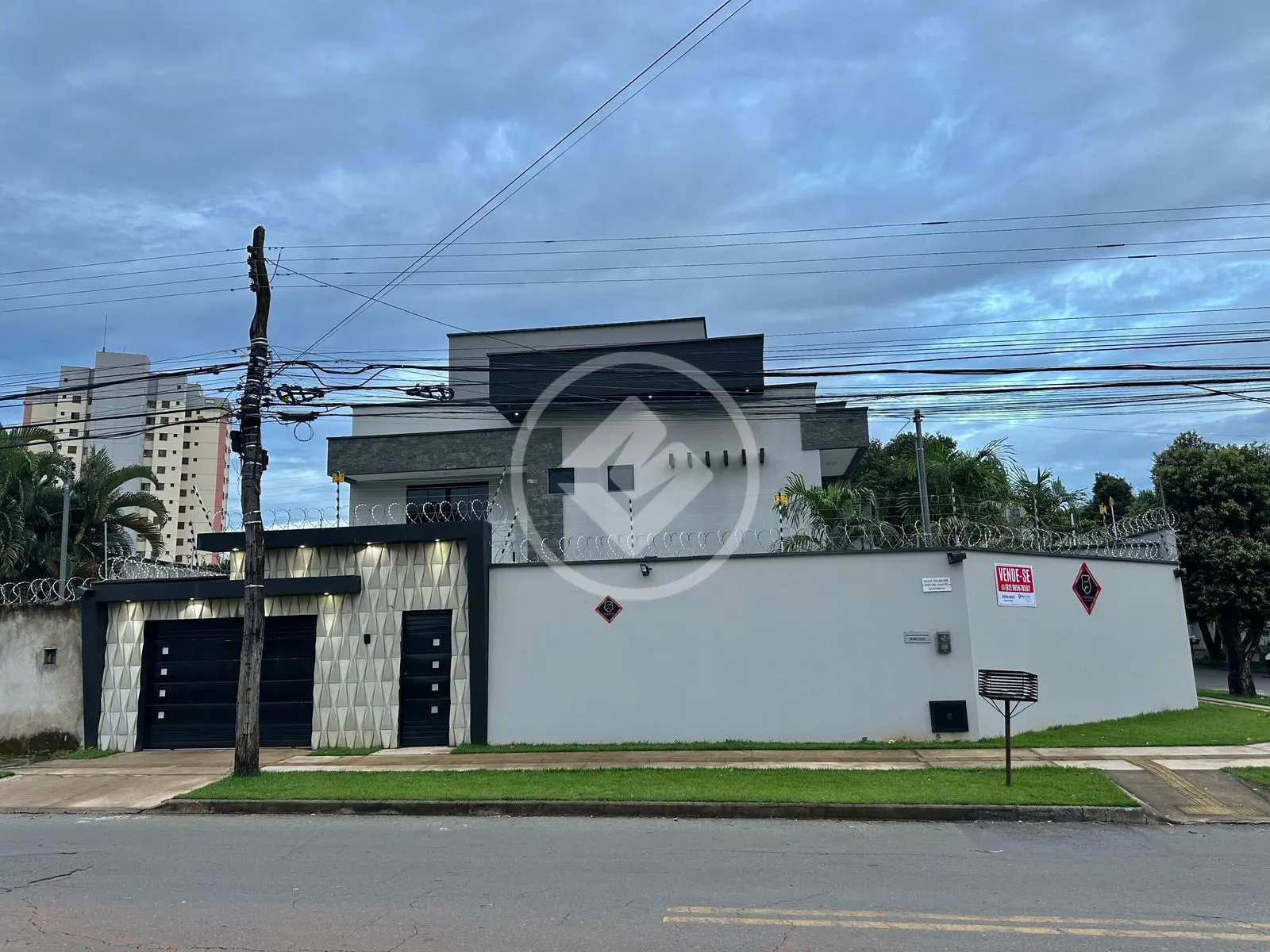 Casa Jardim América, Goiânia - GO — foto 1
