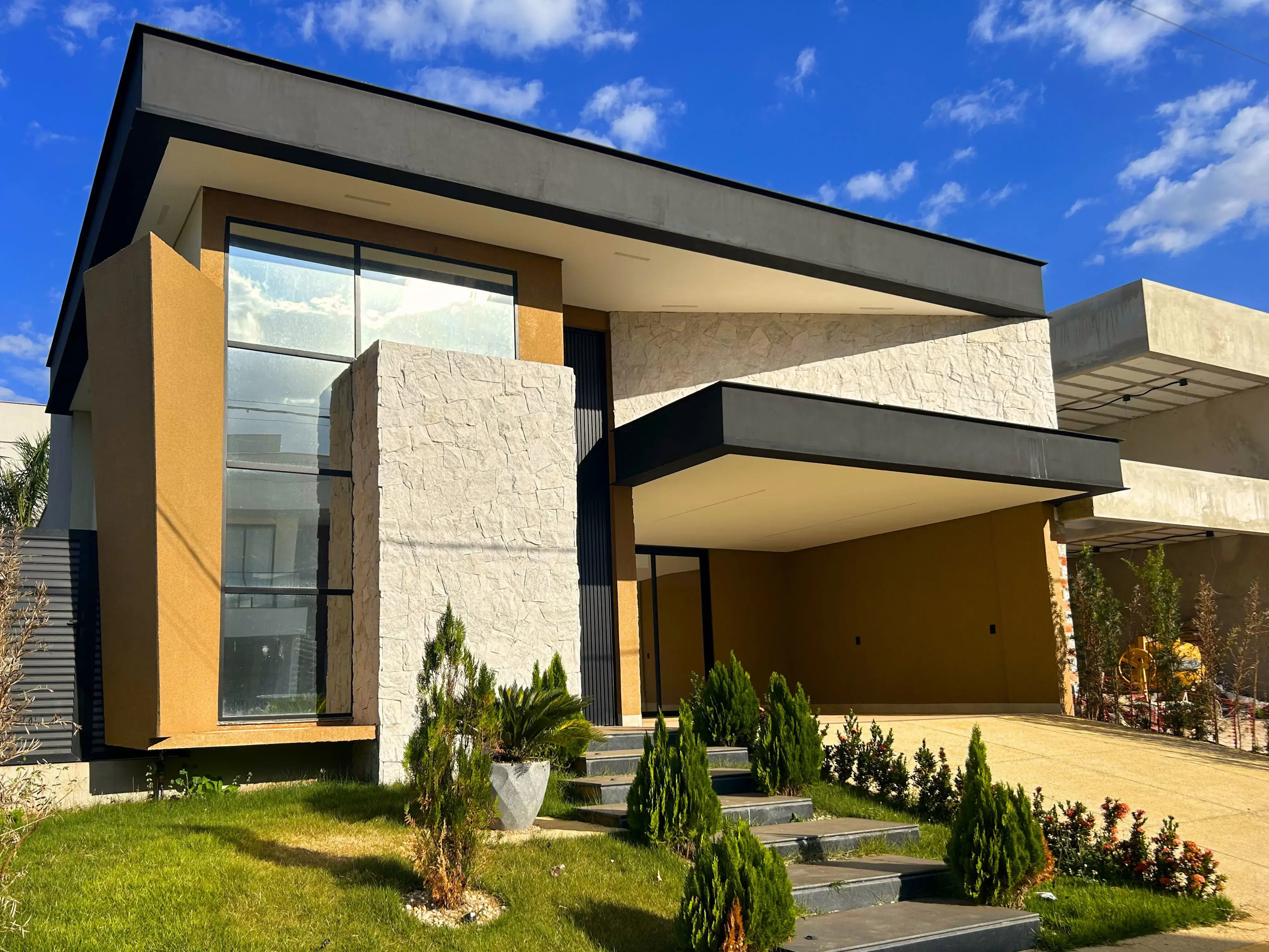 Imagem 1 - Casa Condomínio em Condomínio Ecológico Mansões Morumbi, Senador Canedo - GO