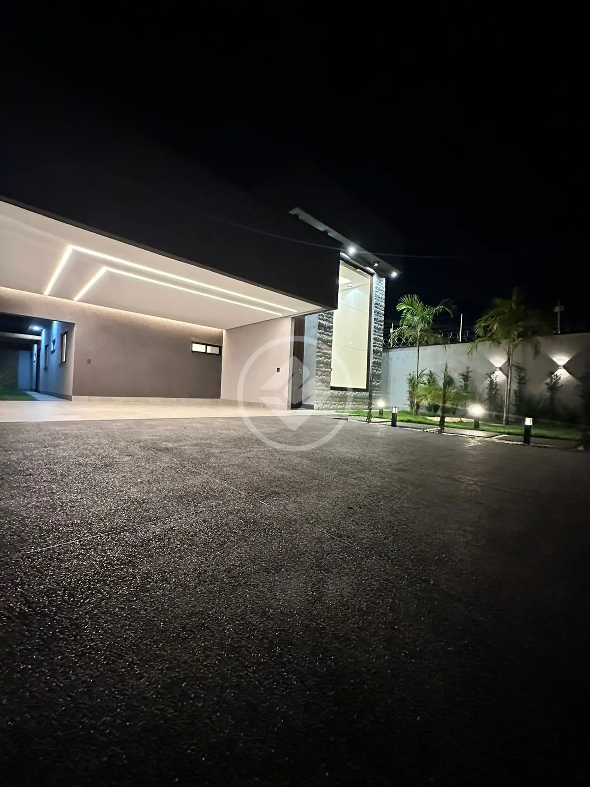 Imagem 2 - Casa em Setor Três Marias, Goiânia - GO