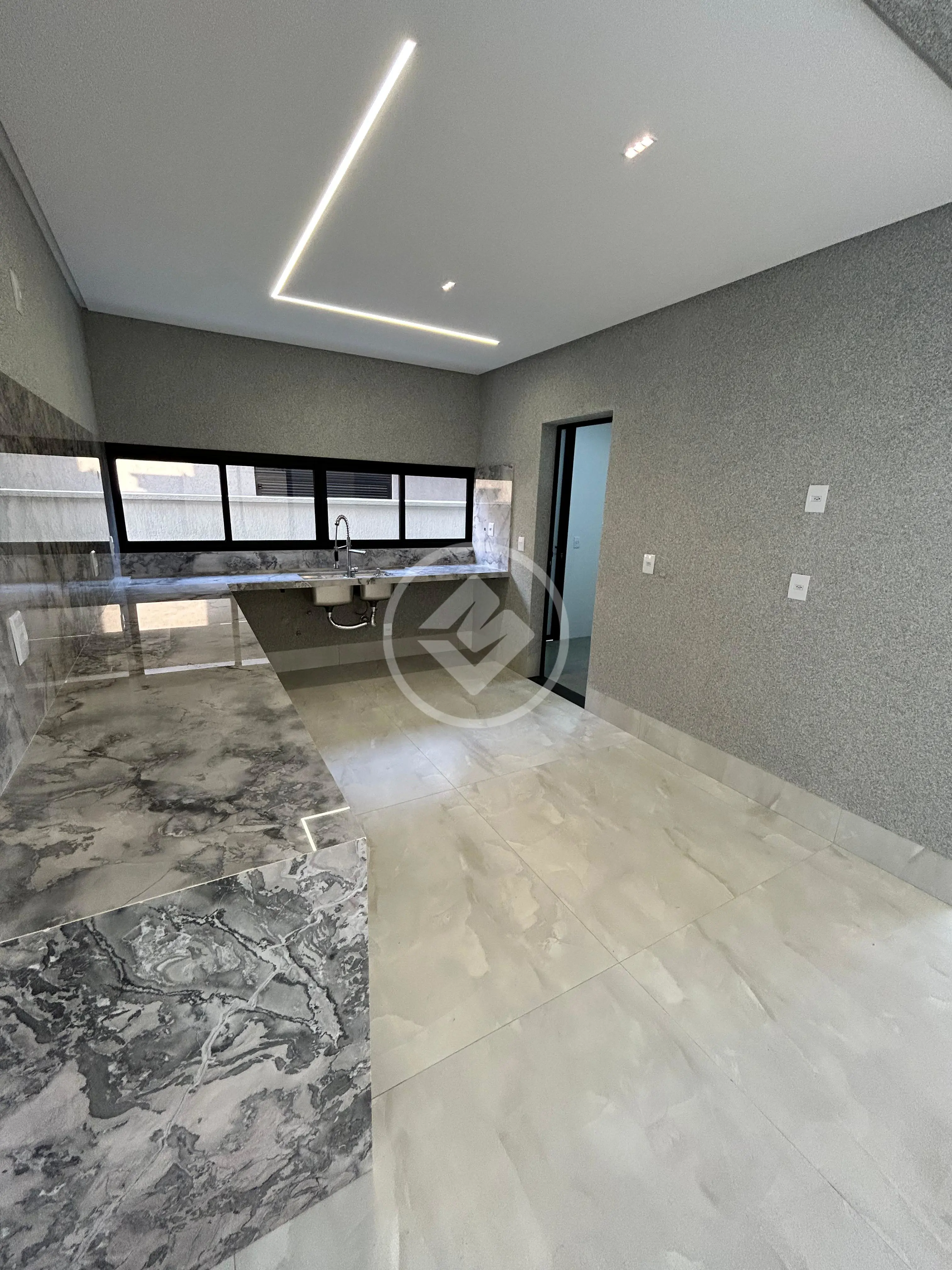 Sobrado Em Condomínio Residencial Goiânia Golfe Clube, Goiânia - GO — foto 2