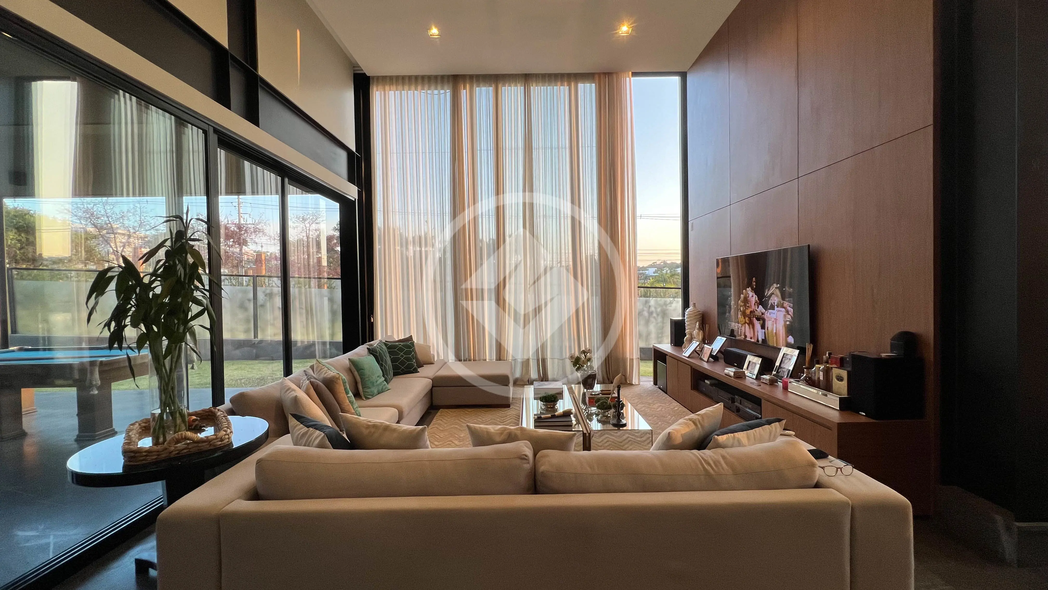 Imagem 1 - Casa Condomínio em Loteamento Alphaville Residencial, Goiânia - GO