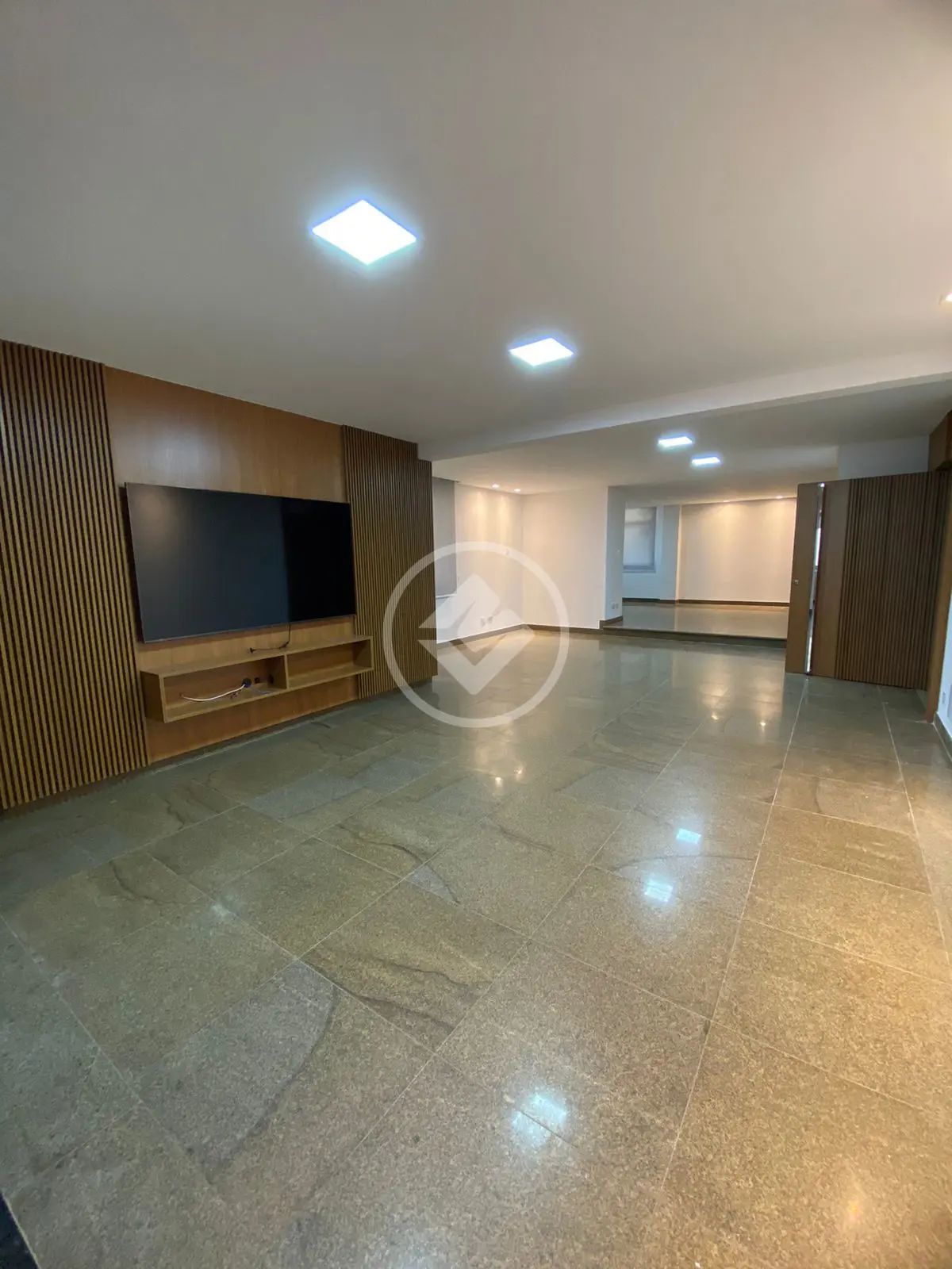 Imagem 2 - Apartamento em Setor Bueno, Goiânia - GO