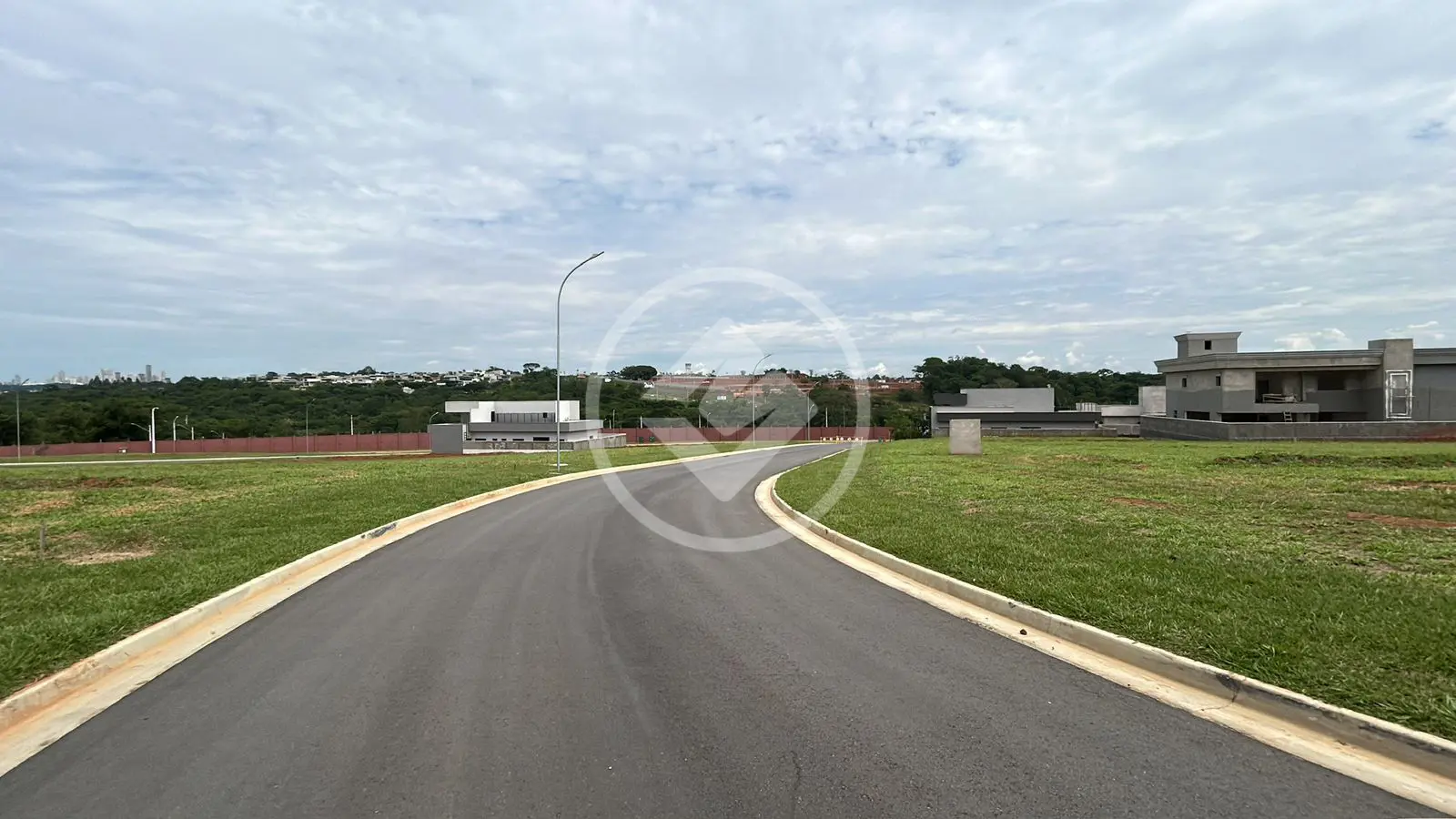 Imagem 6 - Terreno Condomínio em Jardins França, Goiânia - GO