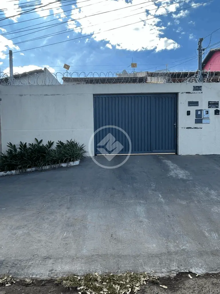 Casa Jardim América, Goiânia - GO — foto 1
