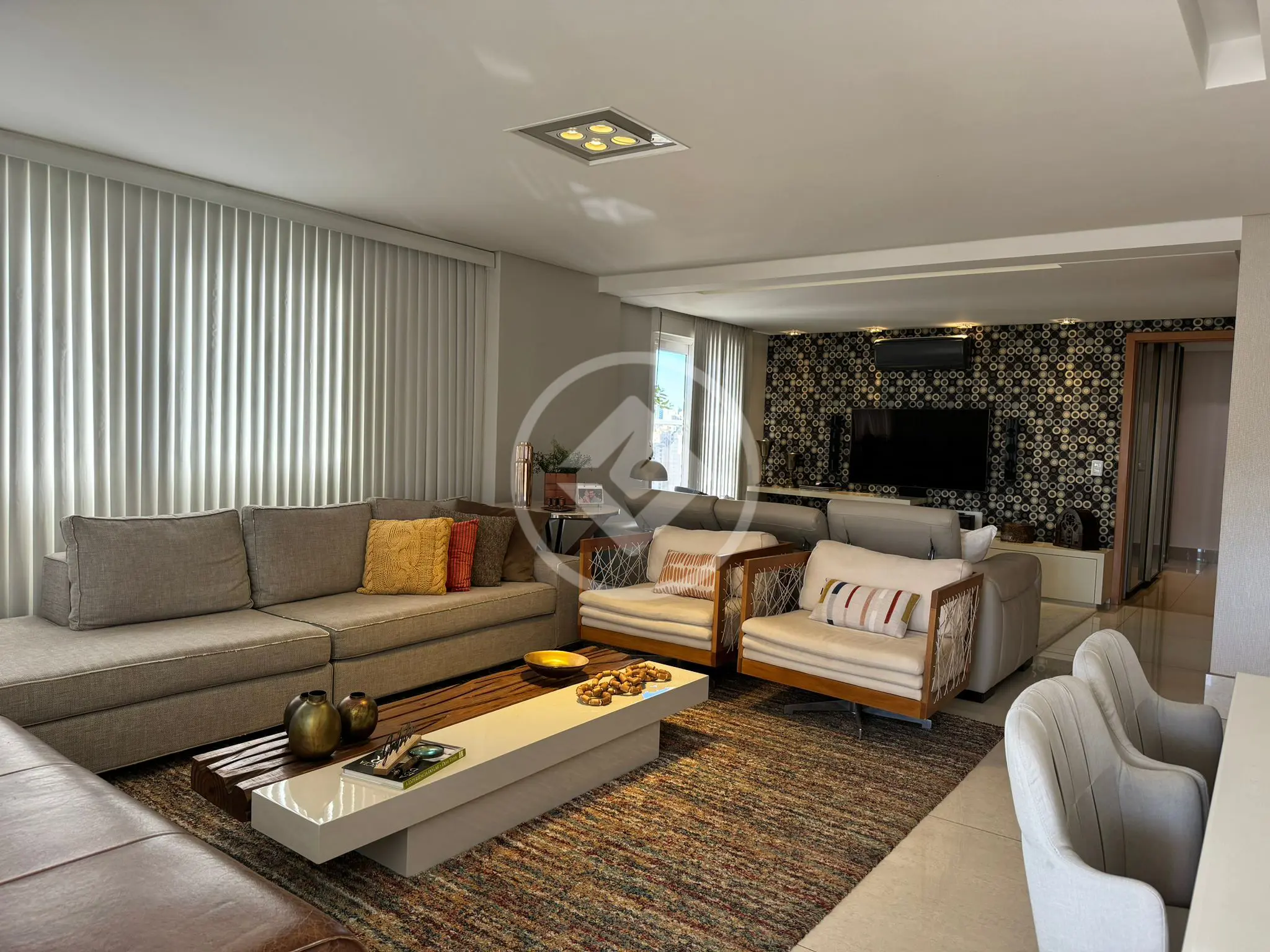 Apartamento Setor Bueno, Goiânia - GO — foto 1
