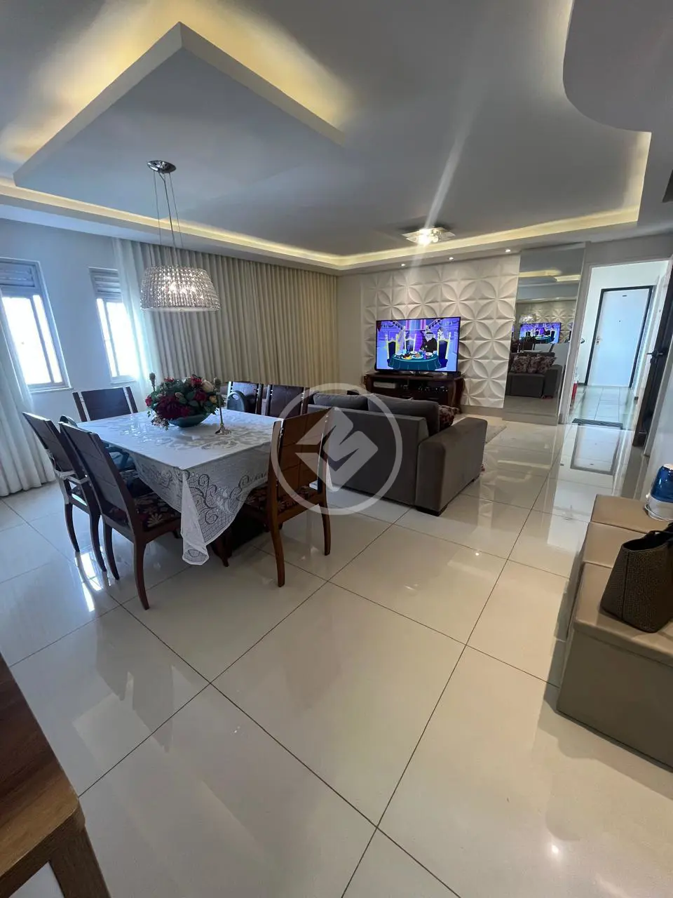 Apartamento Setor Oeste, Goiânia - GO — foto 1