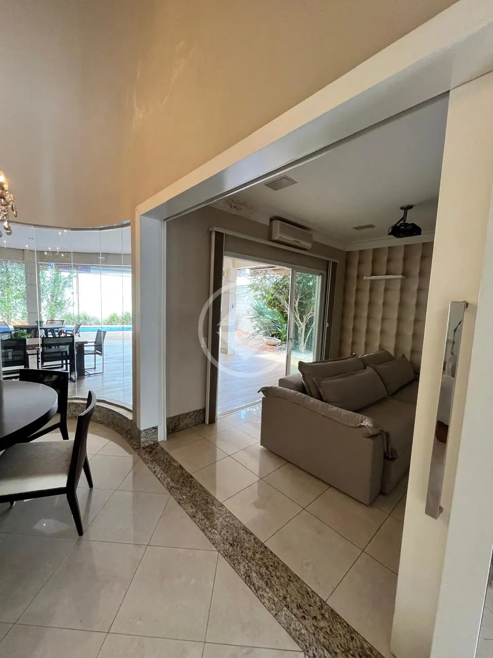 Imagem 2 - Casa Condomínio em RESIDENCIAL GRANVILLE, Goiânia - GO