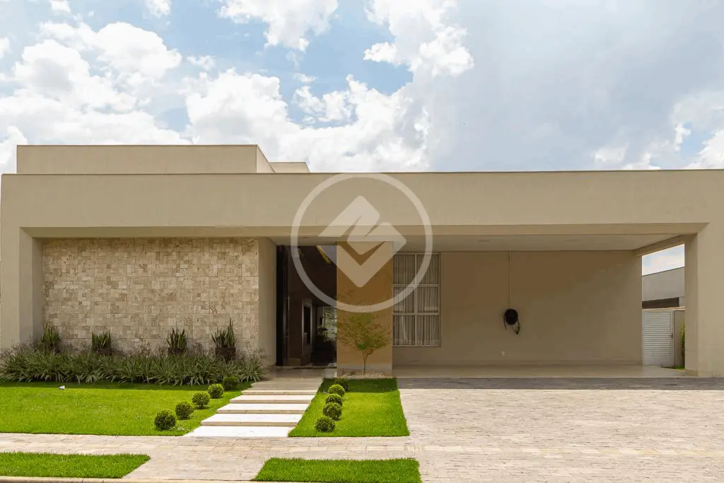Casa Residencial Alphaville Flamboyant, Goiânia - GO — foto 1