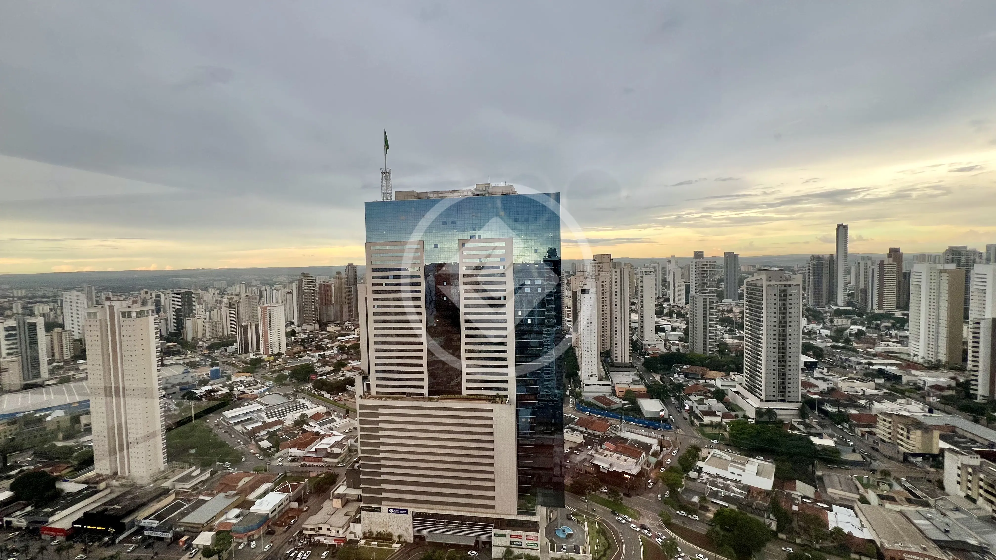 Imagem 6 - Apartamento Duplex em Setor Bueno, Goiânia - GO