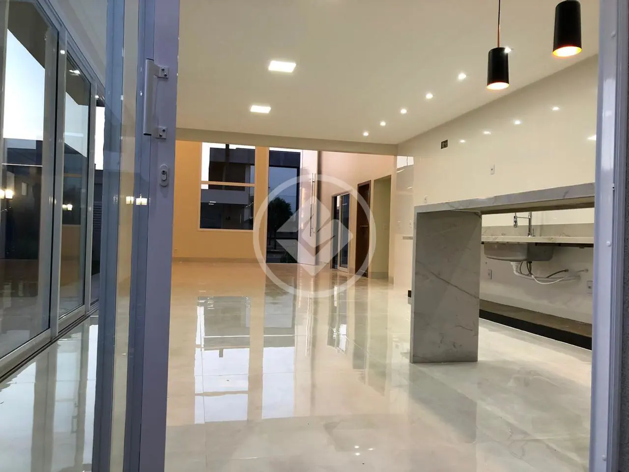 Imagem 2 - Casa Condomínio em PORTAL DO SOL GREEN, Goiânia - GO