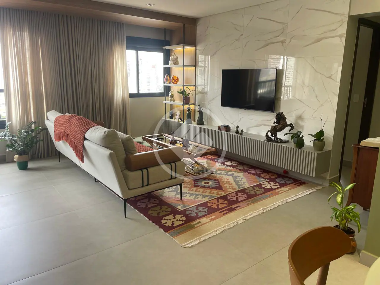 Apartamento Setor Bueno, Goiânia - GO — foto 1