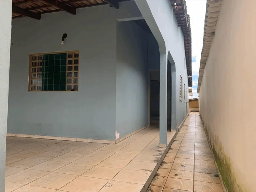 Imagem 3 - Casa em Setor Garavelo, Aparecida de Goiânia - GO