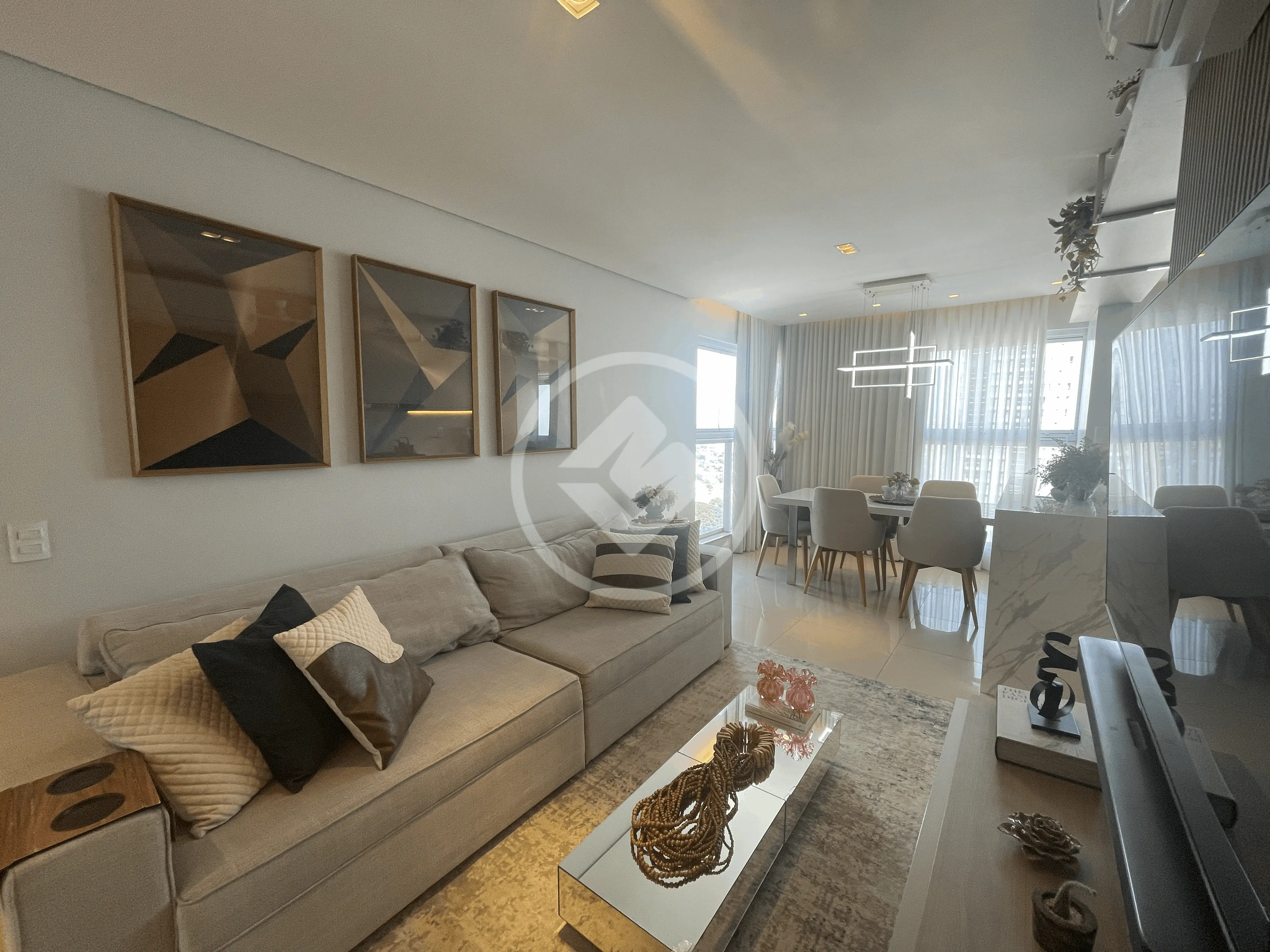 Apartamento Setor Bueno, Goiânia - GO — foto 1