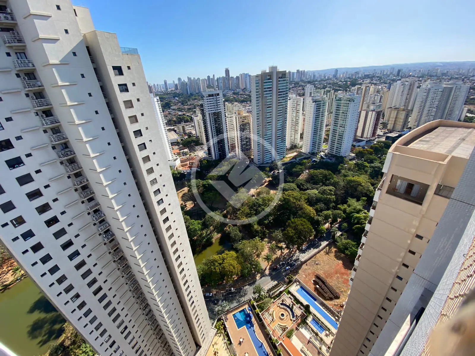 Imagem 2 - Apartamento em Jardim Goiás, Goiânia - GO