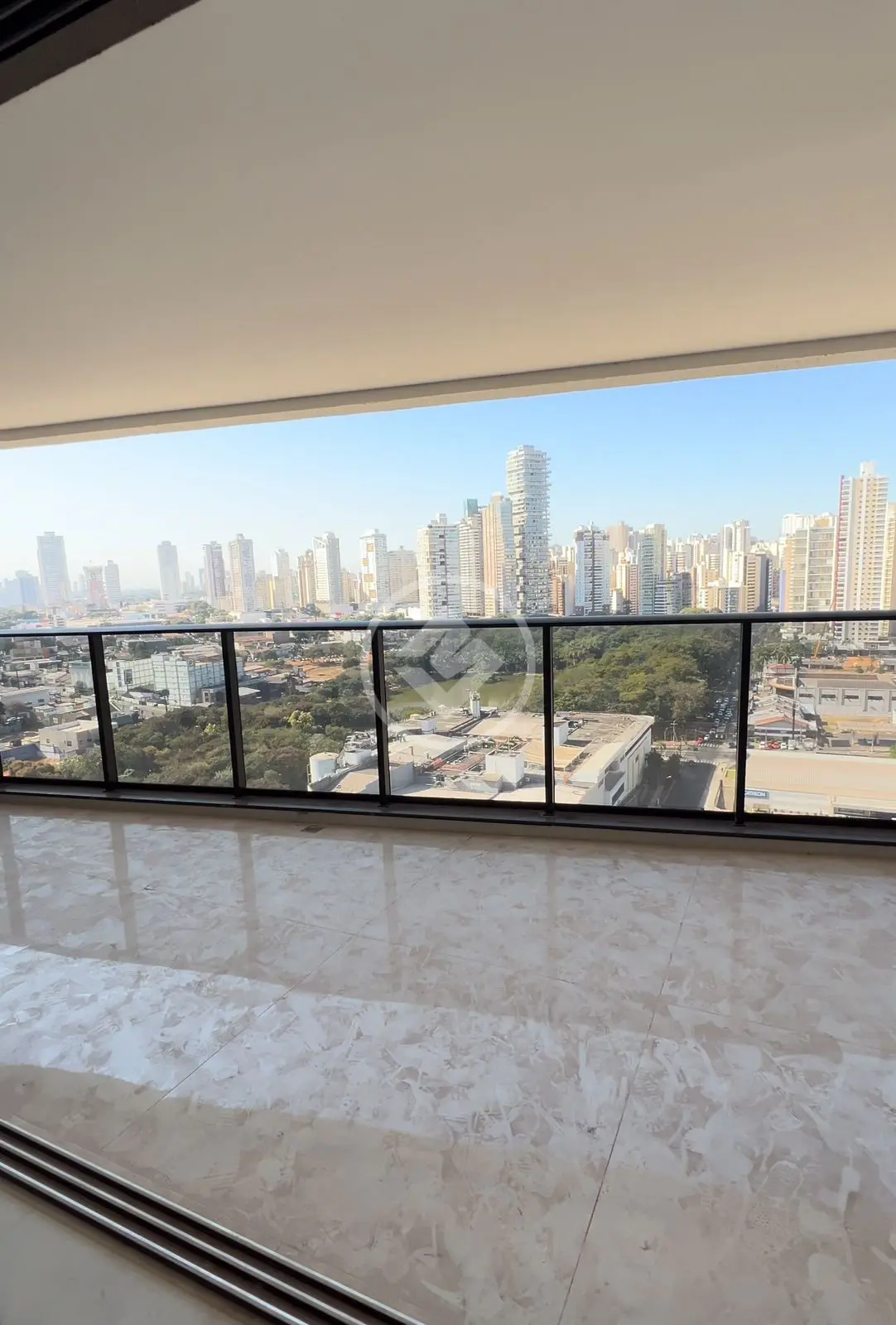 Imagem 2 - Apartamento em Setor Bueno, Goiânia - GO