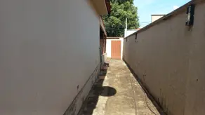 Imagem 2 - Casa em Vila Santa Helena, Goiânia - GO