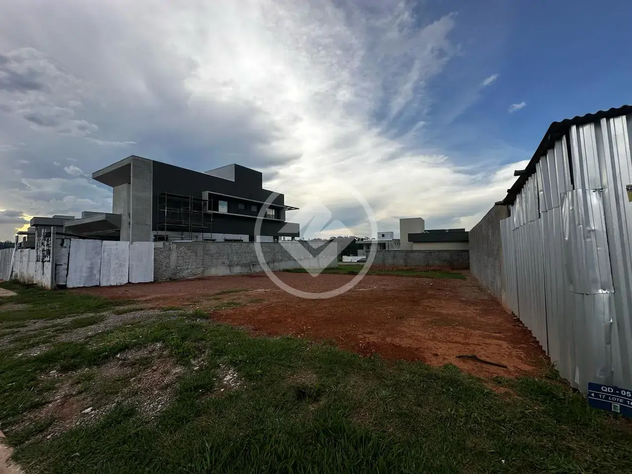 Imagem 1 - Terreno Condomínio em Jardins França, Goiânia - GO