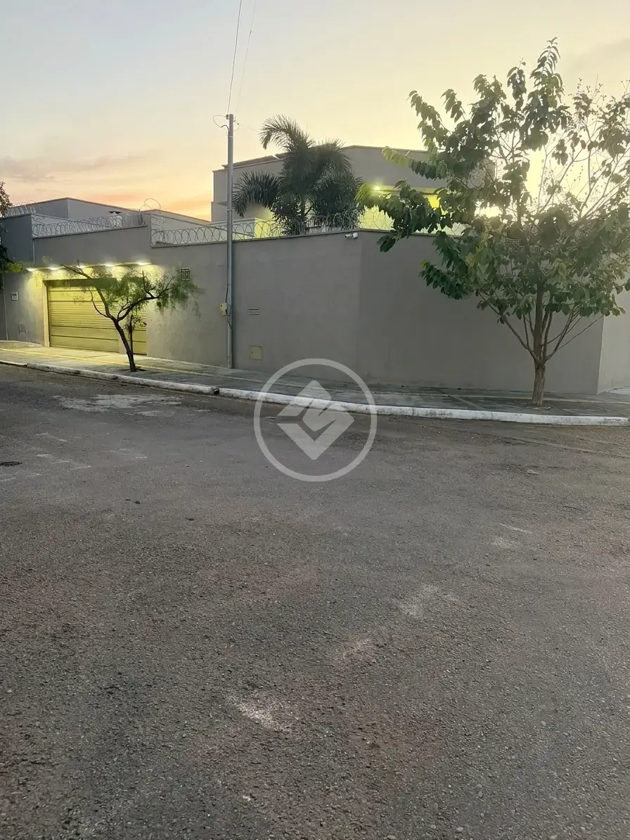 Imagem 1 - Casa em Moinho dos Ventos, Goiânia - GO