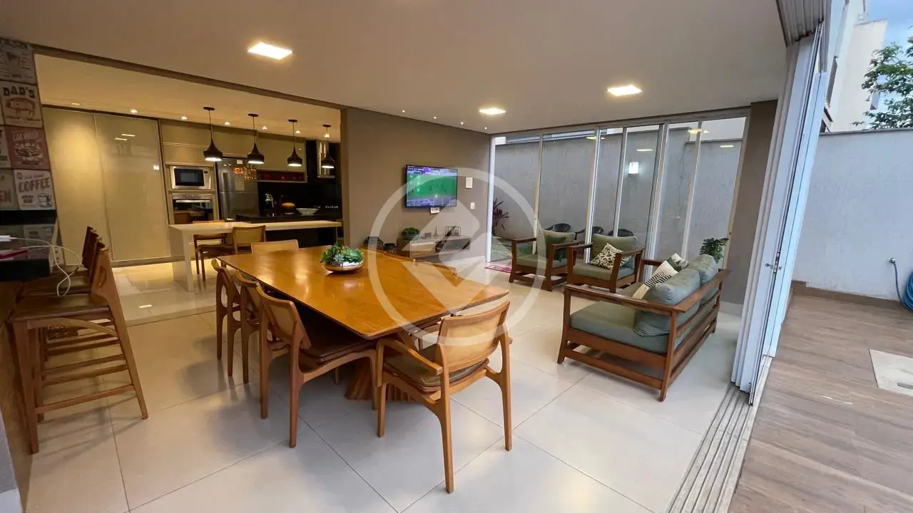 Image 2 - Casa em Condomínio do Lago, Goiânia - GO