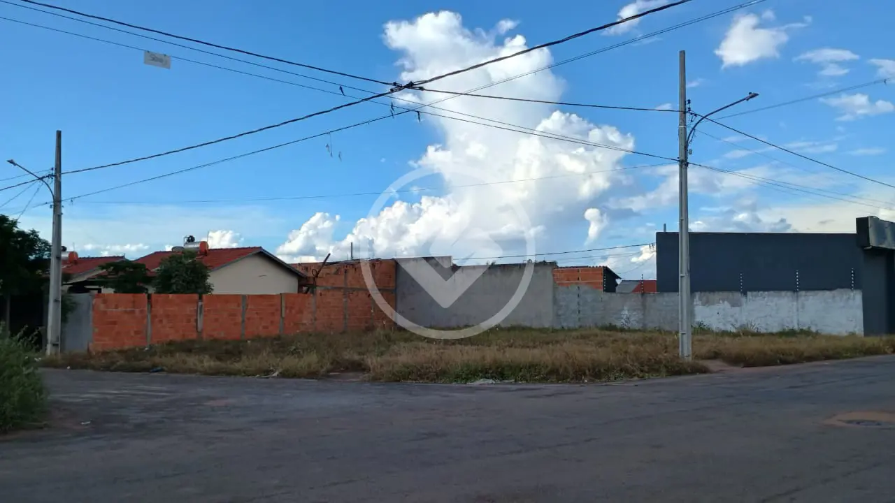 Imagem 1 - Terreno em Lobo, Cáceres - MT