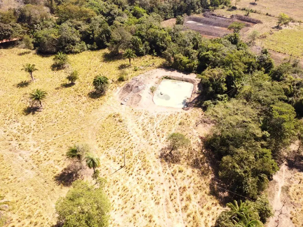 Imagem 1 - Fazenda em Santa Cruz, Cáceres - MT