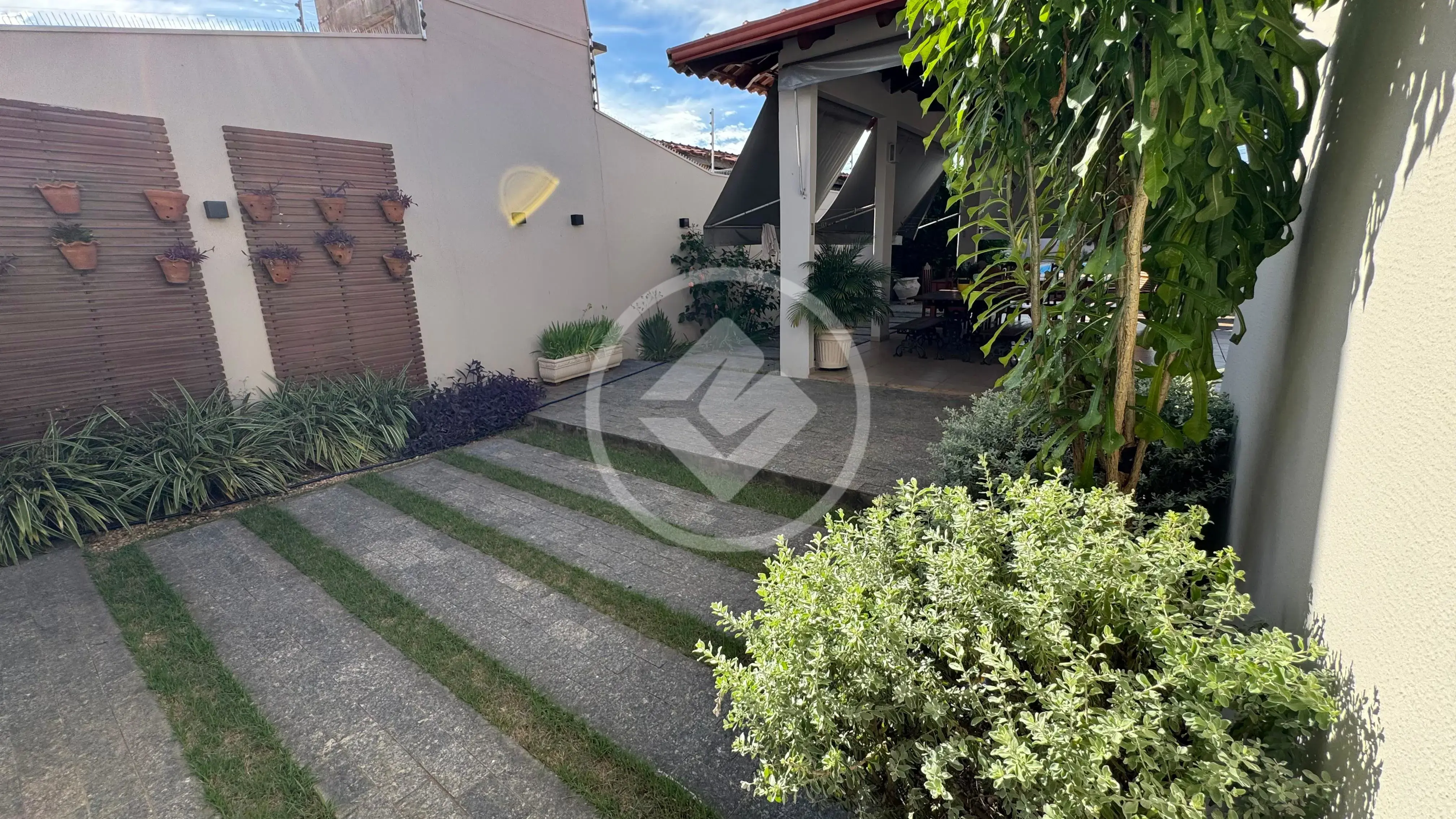 Imagem 2 - Casa em Cohab Velha, Cáceres - MT