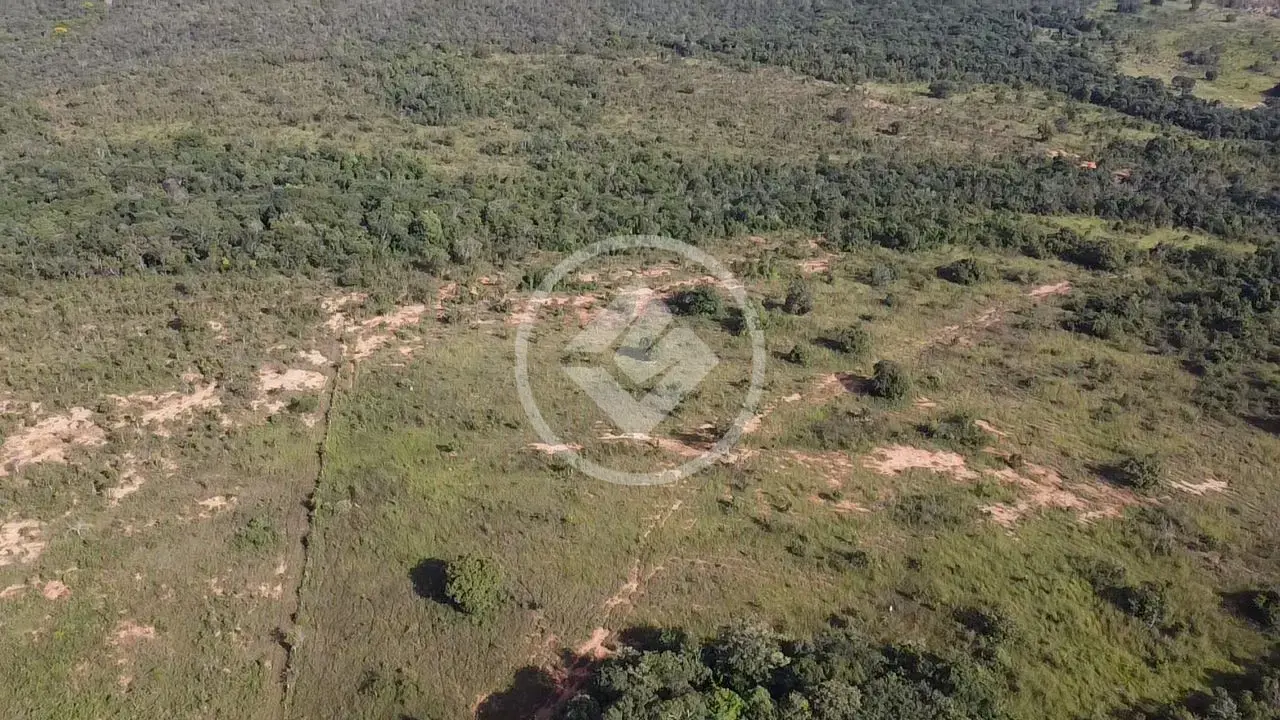 Imagem 1 - Fazenda em Area Rural, Cáceres - MT