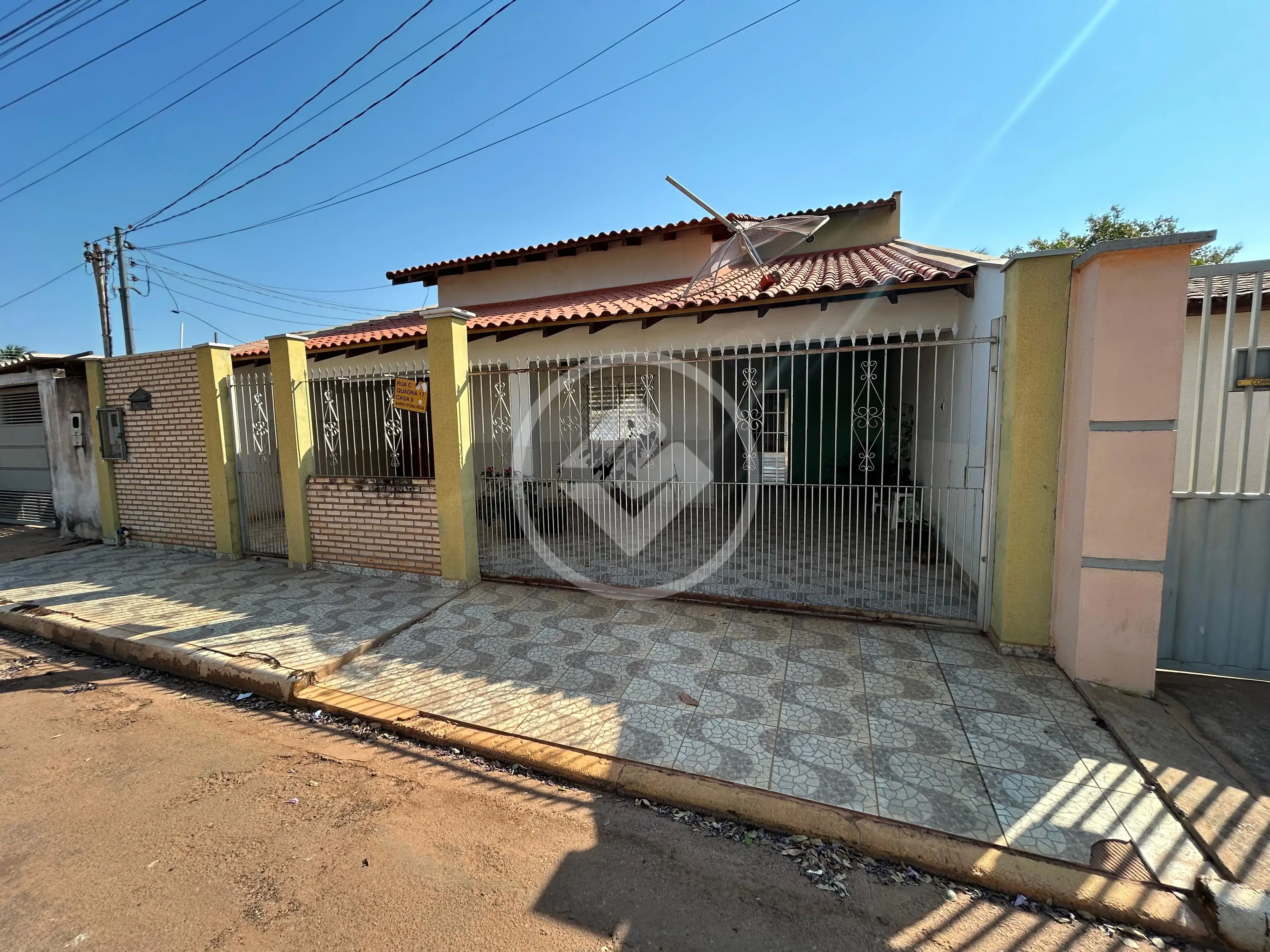 Imagem 1 - Casa em Vitória Régia, Cáceres - MT