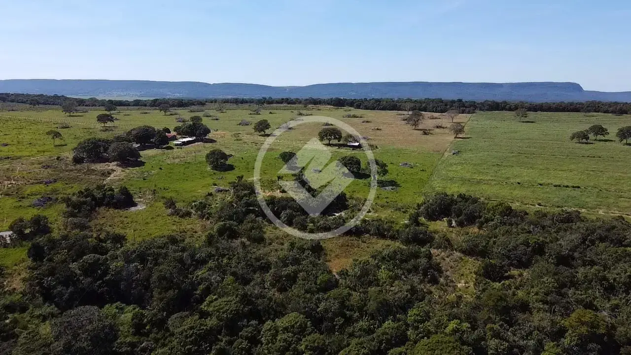 Imagem 1 - Fazenda em Olhos D Agua, Cáceres - MT