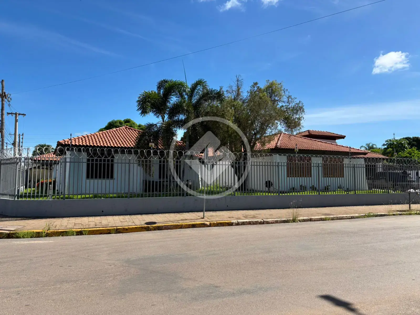 Imagem 1 - Casa em Centro, Cáceres - MT
