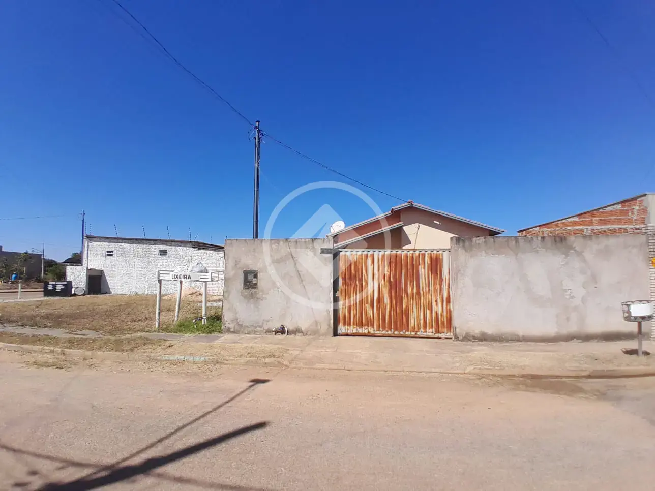 Imagem 1 - Casa em Vila Irene, Cáceres - MT