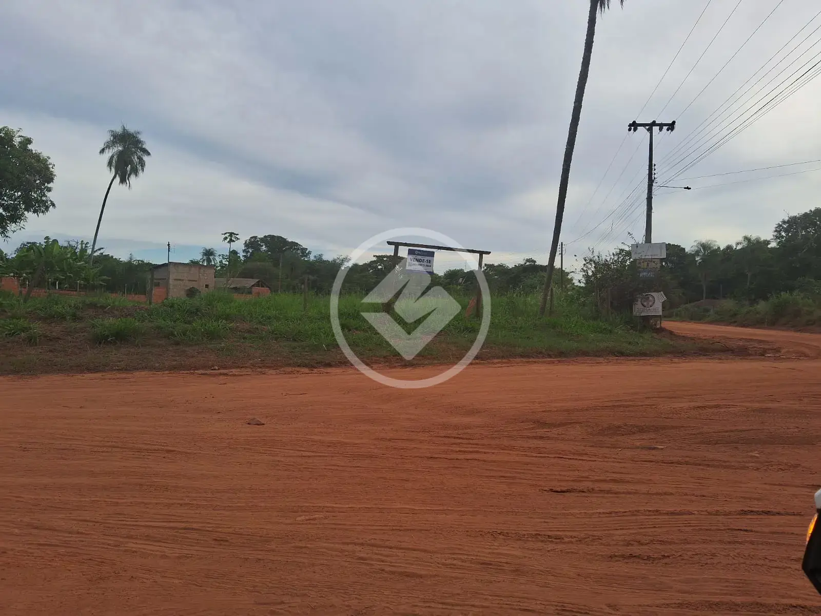 Imagem 1 - Terreno em Garçês, Cáceres - MT