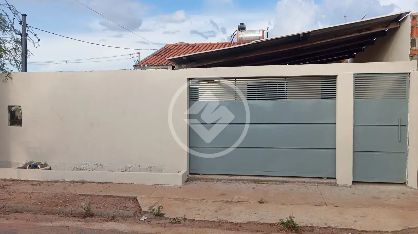 Imagem 1 - Casa em Lobo, Cáceres - MT